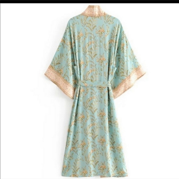 NEW BOHEMIAN VINTAGE ROBE KIMONO - Picture 9 of 14